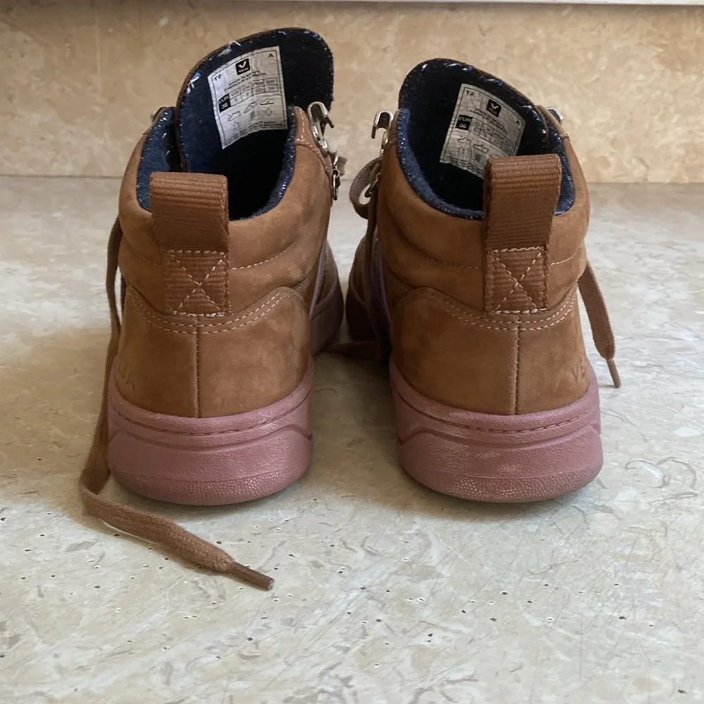 Veja lace up high top sneakers